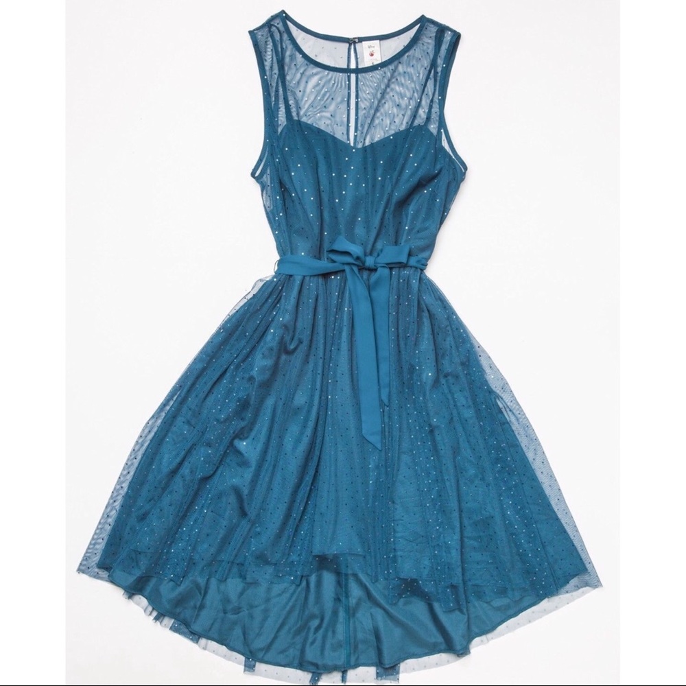 LC Lauren Conrad Tulle High Low Dress